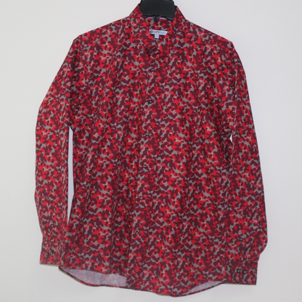 Cafe Bleu Men's Red Camo Shirt - Size Large